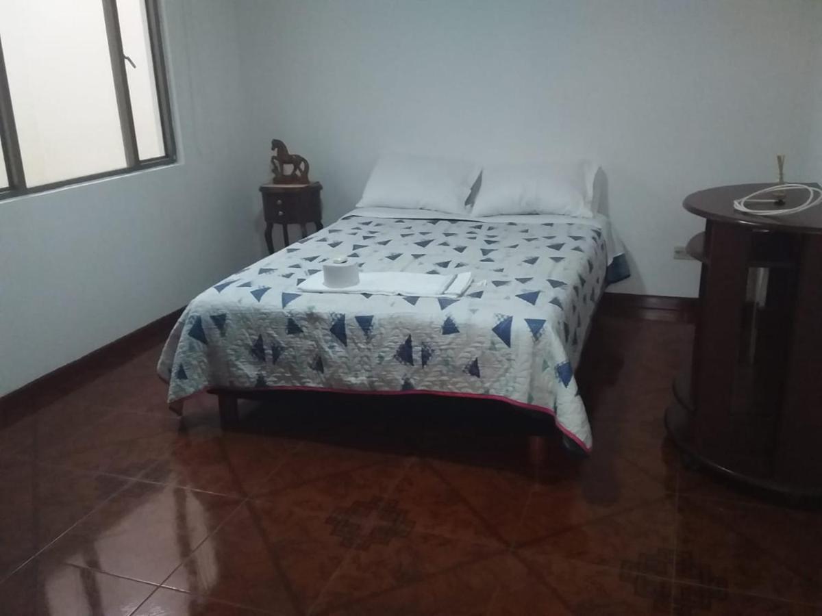 Habitacion Con Bano Privado Cerca Al Aeropuerto Bogotá Eksteriør billede